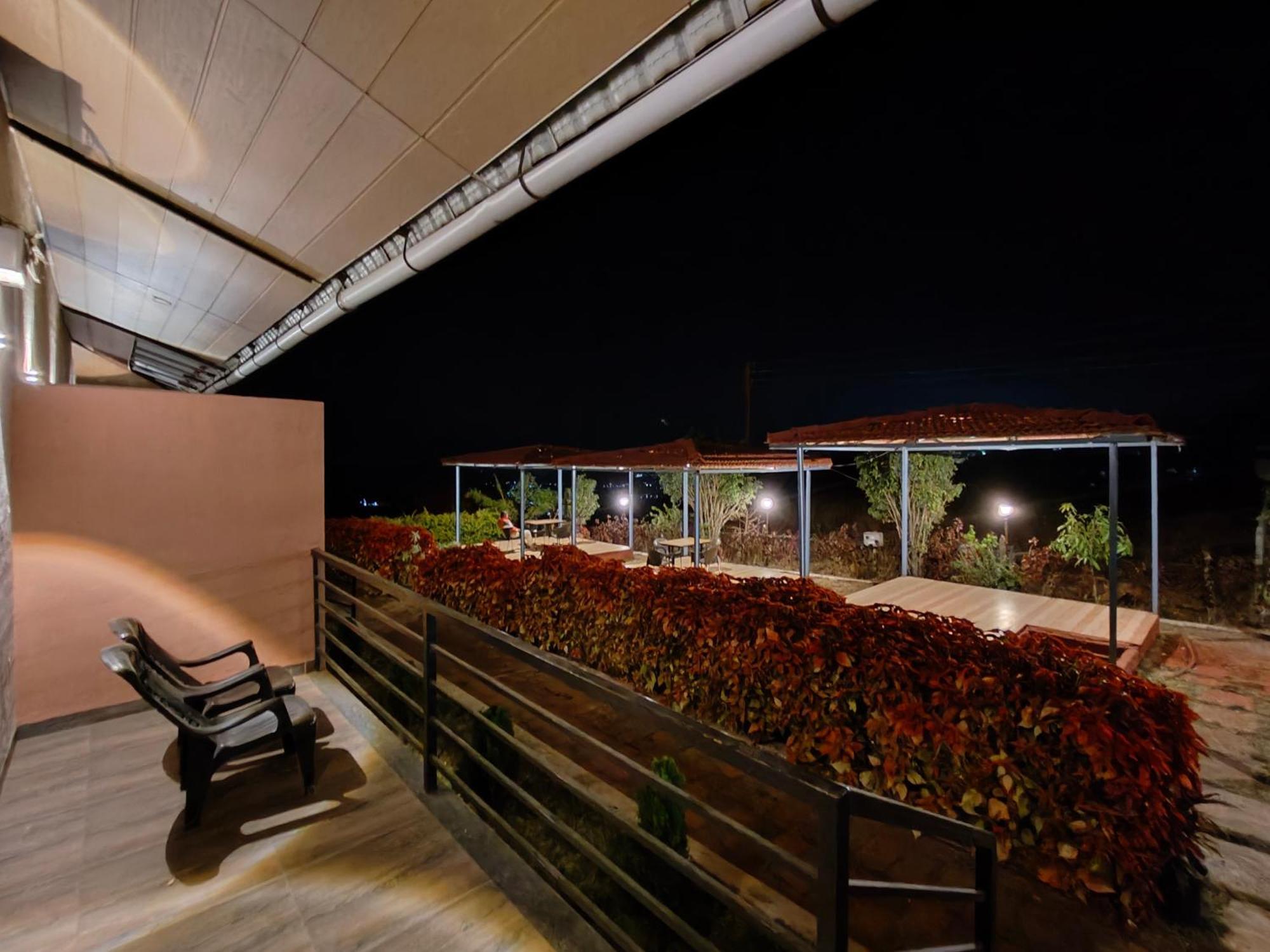 Vayu Resort - Kas Pathar Kanera Bagian luar foto