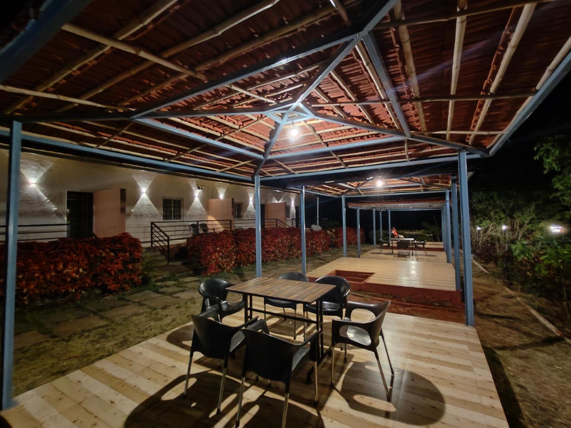 Vayu Resort - Kas Pathar Kanera Bagian luar foto